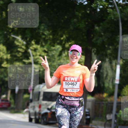 15.06.2025 - REWE Women's Run Jannik Wohlers http://msf.ph/oto/7944392 15.06.2025 10:04:34 Laufen 10467 meine-sportfotos.de