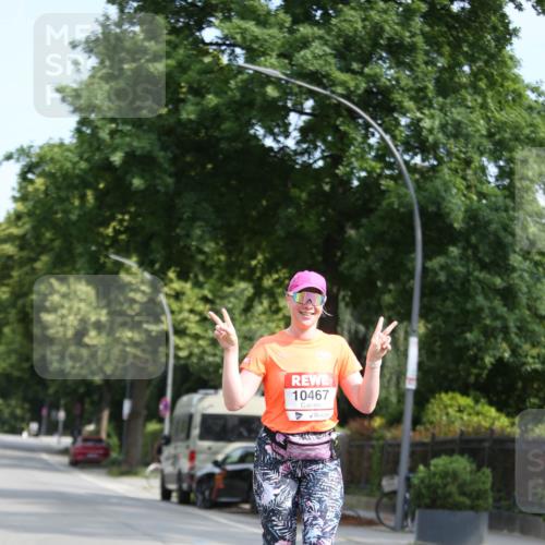 15.06.2025 - REWE Women's Run Jannik Wohlers http://msf.ph/oto/7944402 15.06.2025 10:04:34 Laufen 10467 meine-sportfotos.de