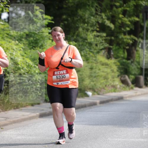 15.06.2025 - REWE Women's Run Jannik Wohlers http://msf.ph/oto/7944409 15.06.2025 10:17:14 Laufen 5466, 5330, 13 meine-sportfotos.de