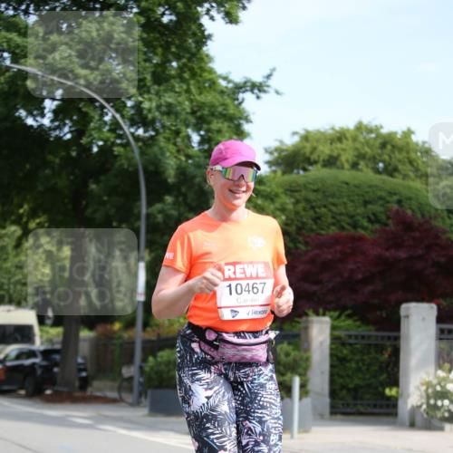 15.06.2025 - REWE Women's Run Jannik Wohlers http://msf.ph/oto/7944434 15.06.2025 10:04:36 Laufen 10467 meine-sportfotos.de