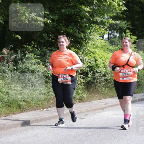 15.06.2025 - REWE Women's Run Jannik Wohlers http://msf.ph/oto/7944466 15.06.2025 10:17:15 Laufen 5466, 5330 meine-sportfotos.de
