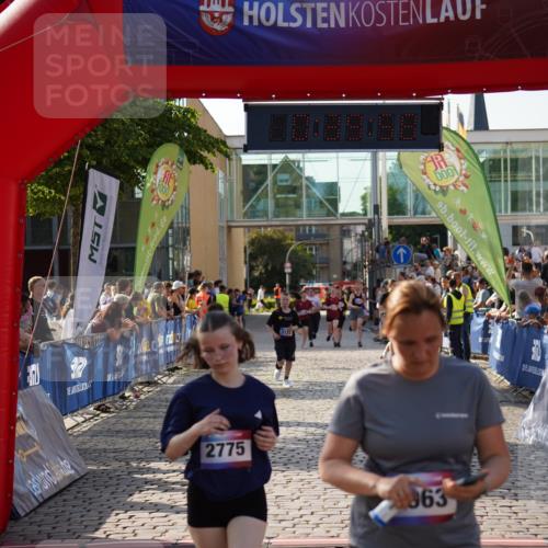 13.06.2025 - Holstenköstenlauf Felixshl http://msf.ph/oto/7944565 13.06.2025 18:09:59 Laufen 2932, 2938, 3122, 3963 meine-sportfotos.de