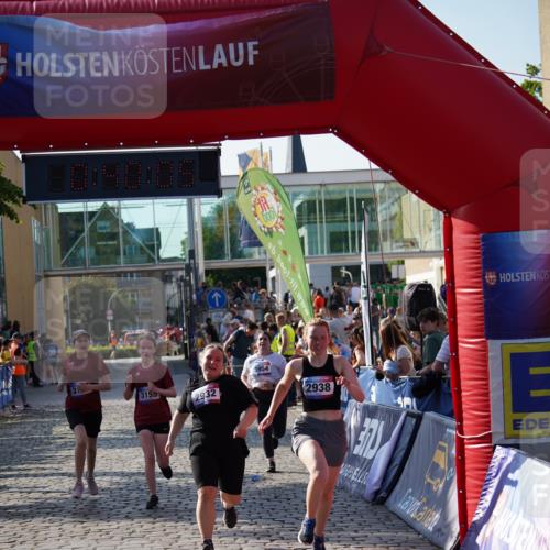 13.06.2025 - Holstenköstenlauf Felixshl http://msf.ph/oto/7944659 13.06.2025 18:10:07 Laufen 2932, 2938, 3122, 3155, 3954 meine-sportfotos.de