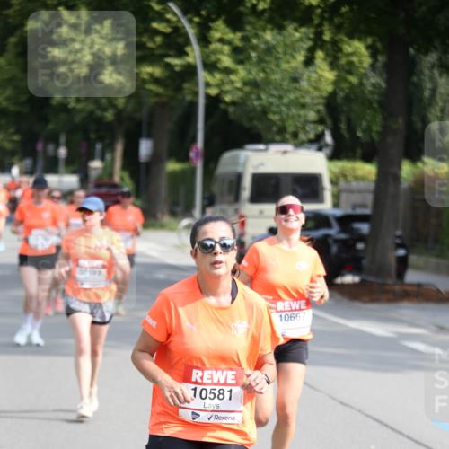 15.06.2025 - REWE Women's Run Jannik Wohlers http://msf.ph/oto/7944724 15.06.2025 09:43:52 Laufen 10190, 10581, 10667 meine-sportfotos.de