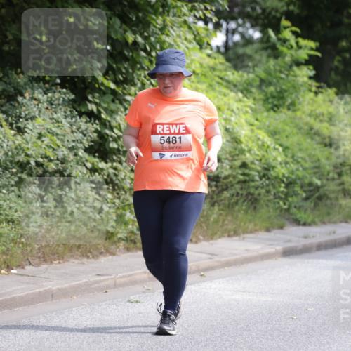 15.06.2025 - REWE Women's Run Jannik Wohlers http://msf.ph/oto/7944762 15.06.2025 10:18:08 Laufen 5481 meine-sportfotos.de