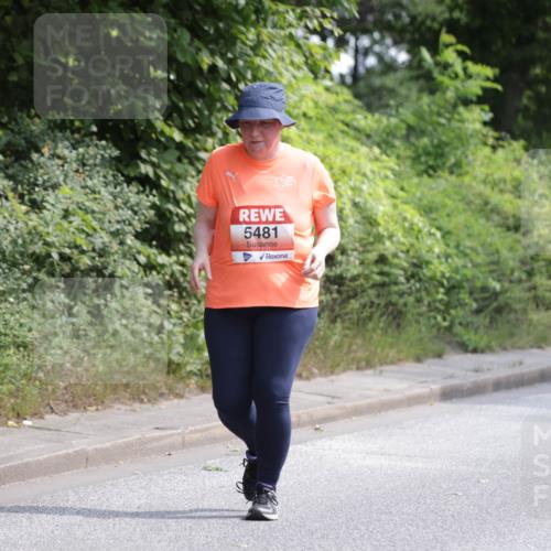 15.06.2025 - REWE Women's Run Jannik Wohlers http://msf.ph/oto/7944766 15.06.2025 10:18:08 Laufen 5481 meine-sportfotos.de