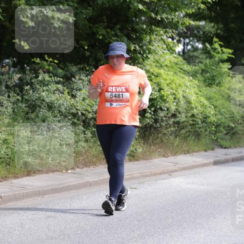 15.06.2025 - REWE Women's Run Jannik Wohlers http://msf.ph/oto/7944820 15.06.2025 10:18:09 Laufen 5481 meine-sportfotos.de
