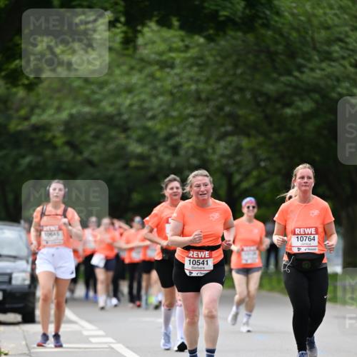 15.06.2025 - REWE Women's Run Dr. Thomas Lammeyer http://msf.ph/oto/7944829 15.06.2025 09:22:31 Laufen 10645, 10541, 10764 meine-sportfotos.de