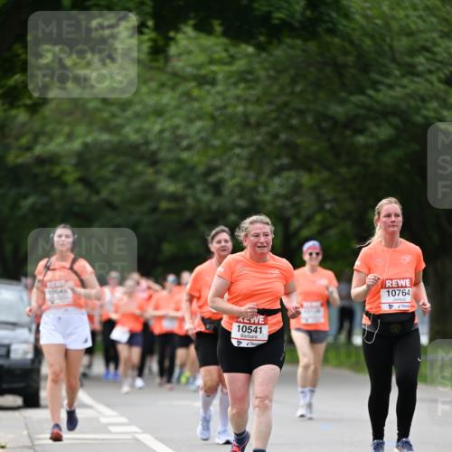 15.06.2025 - REWE Women's Run Dr. Thomas Lammeyer http://msf.ph/oto/7944835 15.06.2025 09:22:31 Laufen 106, 43, 10541, 10764 meine-sportfotos.de