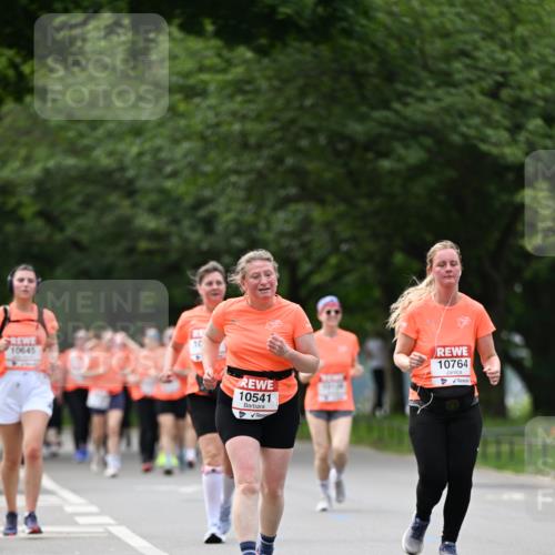 15.06.2025 - REWE Women's Run Dr. Thomas Lammeyer http://msf.ph/oto/7944852 15.06.2025 09:22:32 Laufen 10645, 10, 10541, 10764 meine-sportfotos.de