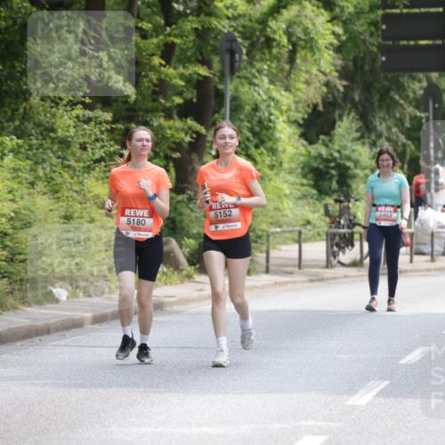 15.06.2025 - REWE Women's Run Jannik Wohlers http://msf.ph/oto/7944862 15.06.2025 10:18:16 Laufen 5152, 5180, 5463 meine-sportfotos.de