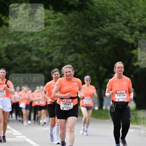 15.06.2025 - REWE Women's Run Dr. Thomas Lammeyer http://msf.ph/oto/7944879 15.06.2025 09:22:32 Laufen 1645, 10541, 10764, 9 meine-sportfotos.de