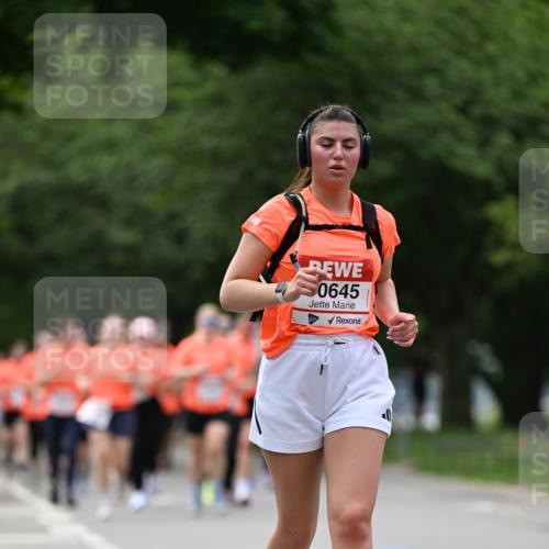 15.06.2025 - REWE Women's Run Dr. Thomas Lammeyer http://msf.ph/oto/7944987 15.06.2025 09:22:39 Laufen 0645 meine-sportfotos.de