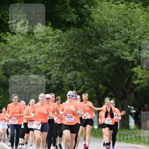 15.06.2025 - REWE Women's Run Dr. Thomas Lammeyer http://msf.ph/oto/7945040 15.06.2025 09:22:41 Laufen 10257, 10405 meine-sportfotos.de