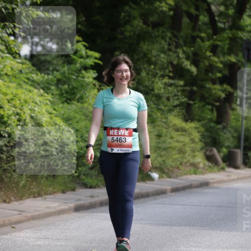 15.06.2025 - REWE Women's Run Jannik Wohlers http://msf.ph/oto/7945216 15.06.2025 10:18:30 Laufen 5463, 6331 meine-sportfotos.de