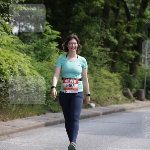 15.06.2025 - REWE Women's Run Jannik Wohlers http://msf.ph/oto/7945220 15.06.2025 10:18:30 Laufen 5463, 6331 meine-sportfotos.de