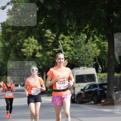 15.06.2025 - REWE Women's Run Jannik Wohlers http://msf.ph/oto/7945276 15.06.2025 08:48:07 Laufen 10495, 10431 meine-sportfotos.de