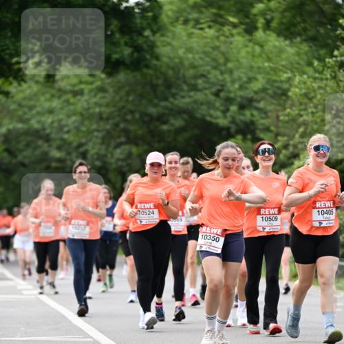 15.06.2025 - REWE Women's Run Dr. Thomas Lammeyer http://msf.ph/oto/7945289 15.06.2025 09:22:47 Laufen 10524, 0569, 10257, 10350, 10509, 10405 meine-sportfotos.de