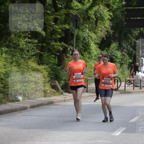 15.06.2025 - REWE Women's Run Jannik Wohlers http://msf.ph/oto/7945324 15.06.2025 10:18:32 Laufen 5331, 5312 meine-sportfotos.de