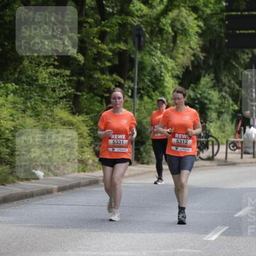 15.06.2025 - REWE Women's Run Jannik Wohlers http://msf.ph/oto/7945335 15.06.2025 10:18:33 Laufen 5331, 5312 meine-sportfotos.de