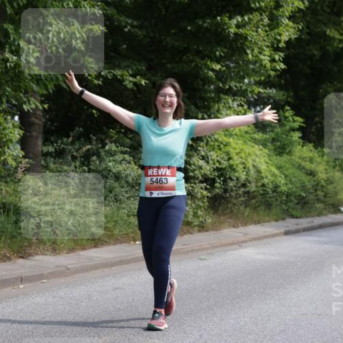 15.06.2025 - REWE Women's Run Jannik Wohlers http://msf.ph/oto/7945355 15.06.2025 10:18:34 Laufen 5463, 5331, 531 meine-sportfotos.de