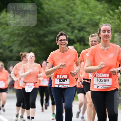 15.06.2025 - REWE Women's Run Dr. Thomas Lammeyer http://msf.ph/oto/7945441 15.06.2025 09:22:51 Laufen 10401, 10369 meine-sportfotos.de