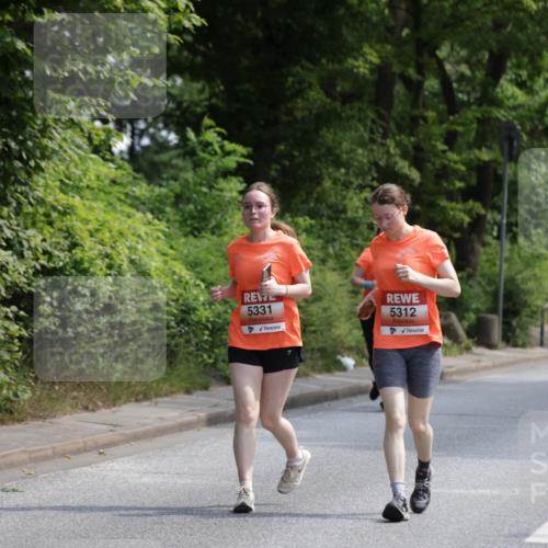 15.06.2025 - REWE Women's Run Jannik Wohlers http://msf.ph/oto/7945464 15.06.2025 10:18:37 Laufen 5331, 5312 meine-sportfotos.de