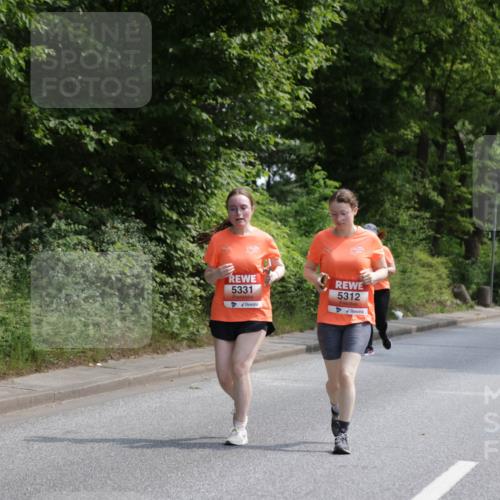 15.06.2025 - REWE Women's Run Jannik Wohlers http://msf.ph/oto/7945500 15.06.2025 10:18:39 Laufen 5331, 5312 meine-sportfotos.de
