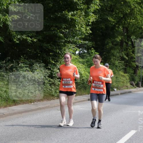 15.06.2025 - REWE Women's Run Jannik Wohlers http://msf.ph/oto/7945513 15.06.2025 10:18:39 Laufen 5331, 5312 meine-sportfotos.de