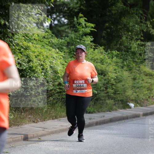 15.06.2025 - REWE Women's Run Jannik Wohlers http://msf.ph/oto/7945543 15.06.2025 10:18:41 Laufen 4312, 5664 meine-sportfotos.de