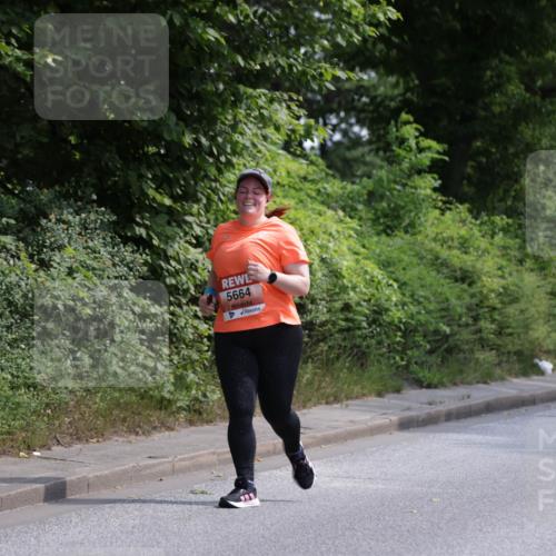 15.06.2025 - REWE Women's Run Jannik Wohlers http://msf.ph/oto/7945609 15.06.2025 10:18:43 Laufen 5664 meine-sportfotos.de