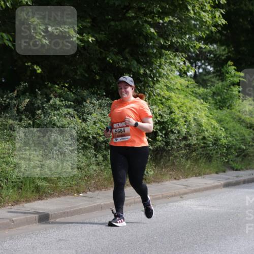 15.06.2025 - REWE Women's Run Jannik Wohlers http://msf.ph/oto/7945622 15.06.2025 10:18:43 Laufen 5664 meine-sportfotos.de