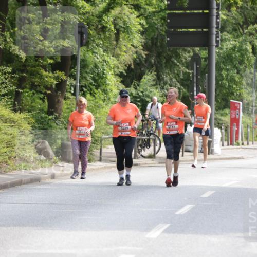 15.06.2025 - REWE Women's Run Jannik Wohlers http://msf.ph/oto/7945652 15.06.2025 10:18:48 Laufen 5562, 1, 5118, 5487, 5289, 5610, 5533 meine-sportfotos.de