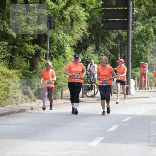 15.06.2025 - REWE Women's Run Jannik Wohlers http://msf.ph/oto/7945664 15.06.2025 10:18:48 Laufen 5289, 553, 5118, 5487, 5610 meine-sportfotos.de