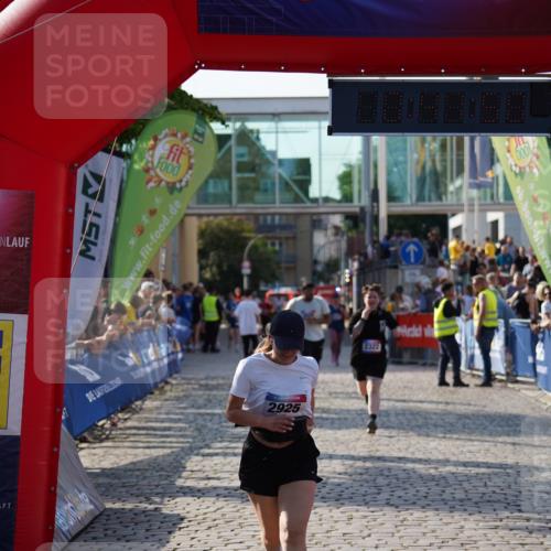 13.06.2025 - Holstenköstenlauf Felixshl http://msf.ph/oto/7945726 13.06.2025 18:11:51 Laufen 2322, 2925 meine-sportfotos.de