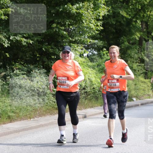 15.06.2025 - REWE Women's Run Jannik Wohlers http://msf.ph/oto/7945831 15.06.2025 10:18:58 Laufen 5289, 5118 meine-sportfotos.de