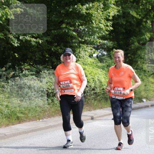 15.06.2025 - REWE Women's Run Jannik Wohlers http://msf.ph/oto/7945839 15.06.2025 10:18:58 Laufen 5289, 5118 meine-sportfotos.de