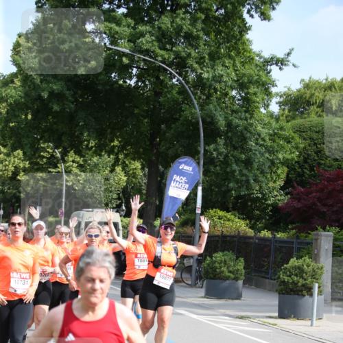 15.06.2025 - REWE Women's Run Jannik Wohlers http://msf.ph/oto/7946024 15.06.2025 09:44:44 Laufen 10731, 1081, 10877, 02027, 10127 meine-sportfotos.de