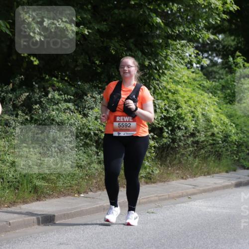 15.06.2025 - REWE Women's Run Jannik Wohlers http://msf.ph/oto/7946104 15.06.2025 10:19:24 Laufen 5172, 5592 meine-sportfotos.de