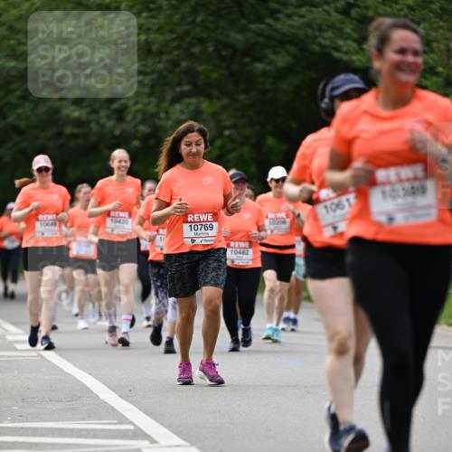 15.06.2025 - REWE Women's Run Dr. Thomas Lammeyer http://msf.ph/oto/7946169 15.06.2025 09:23:15 Laufen 10689, 10420, 10769, 10482, 1061, 10389 meine-sportfotos.de