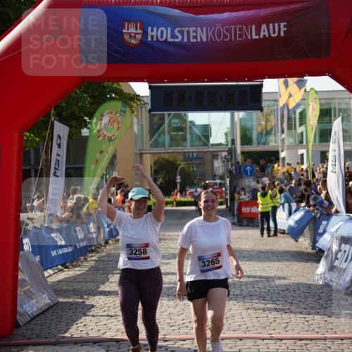 13.06.2025 - Holstenköstenlauf Felixshl http://msf.ph/oto/7946206 13.06.2025 18:12:22 Laufen 3258, 3265 meine-sportfotos.de