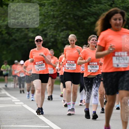 15.06.2025 - REWE Women's Run Dr. Thomas Lammeyer http://msf.ph/oto/7946273 15.06.2025 09:23:20 Laufen 10689, 10420, 10639, 10769 meine-sportfotos.de