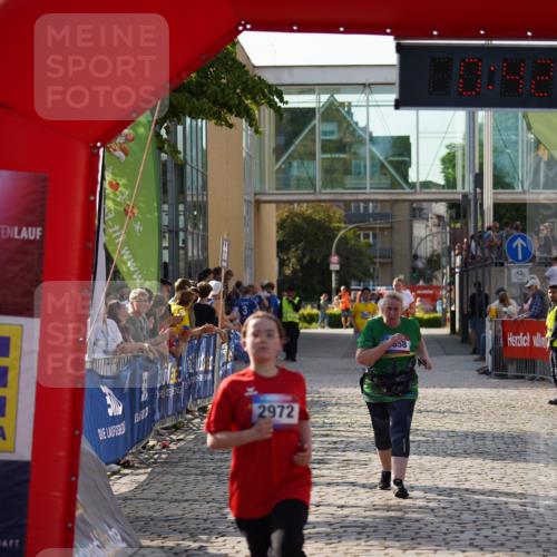 13.06.2025 - Holstenköstenlauf Felixshl http://msf.ph/oto/7946309 13.06.2025 18:12:38 Laufen 2972, 3858 meine-sportfotos.de