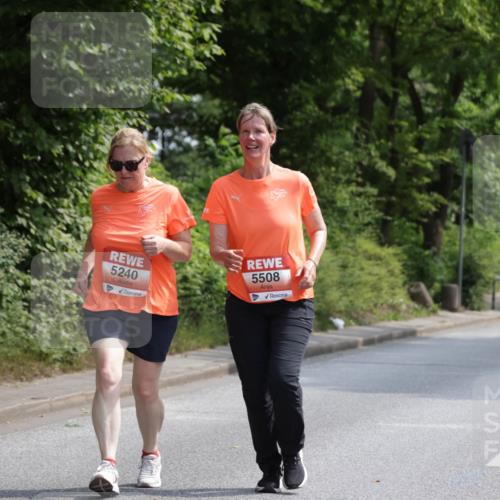15.06.2025 - REWE Women's Run Jannik Wohlers http://msf.ph/oto/7946310 15.06.2025 10:20:02 Laufen 5240, 5508 meine-sportfotos.de