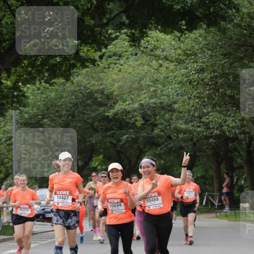 15.06.2025 - REWE Women's Run Jannik Wohlers http://msf.ph/oto/7946386 15.06.2025 08:30:01 Laufen 10427, 10489 meine-sportfotos.de