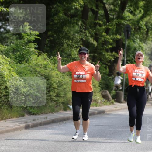15.06.2025 - REWE Women's Run Jannik Wohlers http://msf.ph/oto/7946503 15.06.2025 10:21:15 Laufen 5516, 5519 meine-sportfotos.de