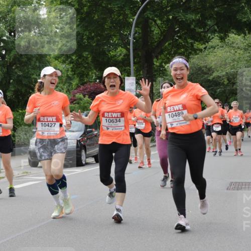 15.06.2025 - REWE Women's Run Jannik Wohlers http://msf.ph/oto/7946556 15.06.2025 08:30:06 Laufen 10846, 10427, 10634, 0657, 10329, 10489, 10345, 10671 meine-sportfotos.de