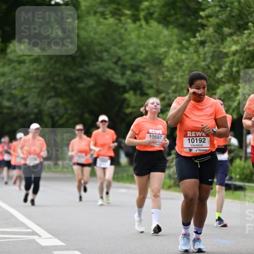 15.06.2025 - REWE Women's Run Dr. Thomas Lammeyer http://msf.ph/oto/7946577 15.06.2025 09:23:30 Laufen 10597, 10192 meine-sportfotos.de
