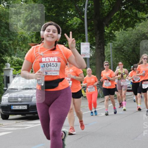 15.06.2025 - REWE Women's Run Jannik Wohlers http://msf.ph/oto/7946636 15.06.2025 08:30:08 Laufen 1043, 10453, 40690, 10793, 10671, 9, 10227, 10215, 10345, 10228 meine-sportfotos.de