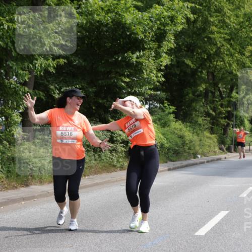 15.06.2025 - REWE Women's Run Jannik Wohlers http://msf.ph/oto/7946718 15.06.2025 10:21:23 Laufen 5516, 5519 meine-sportfotos.de